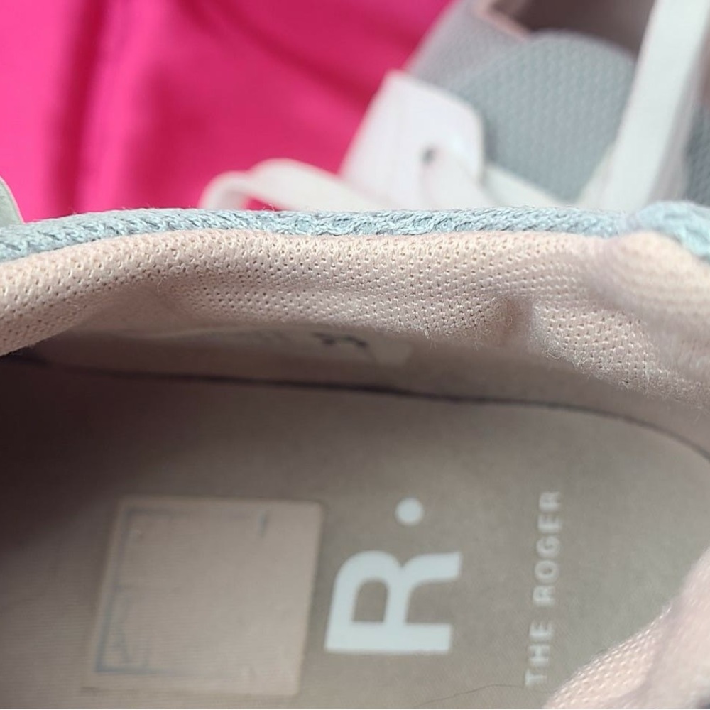 ON WOMENS. THE ROGER ADVANTAGE SNEKERS 7.5 - Picture 10 of 10